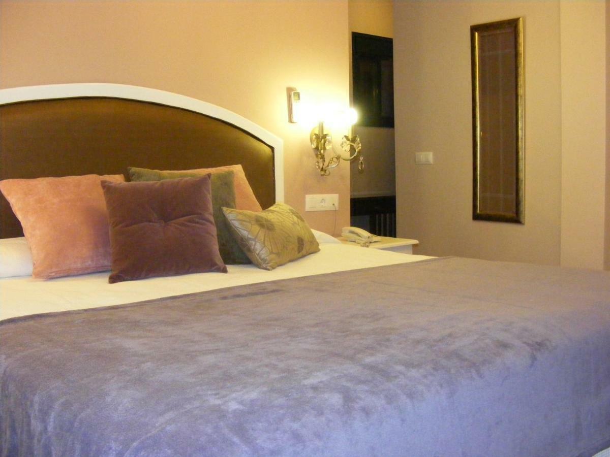 Hotel Sindhura Vejer de la Frontera Eksteriør bilde